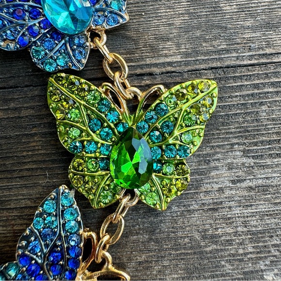 Green & Blue Sparkly Butterfly Gold Tone Rhinestone Crystal Adjustable Bracelet - Picture 5 of 12